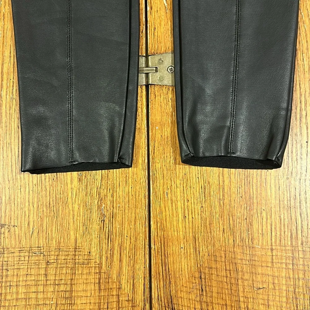 TOPSHOP Faux Leather Pants Size 2 - Picture 3 of 7